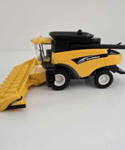 1/64 - New Holland CR960 Combine with Two Heads - Loose/No Box - Made by ERTL