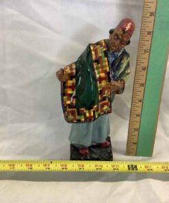 Royal Doulton - Carpet Seller HN #1464