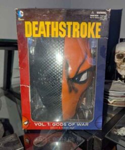 Deathstroke Vol 1 Gods of War Book and mask set