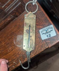 Spring balance scale