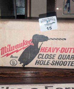 Milwaukee Close Quarter hole shooter 3/8" Reversible drill