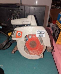 Black and Decker circular Saw