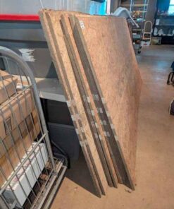 4ft x 8ft OSB board sheet