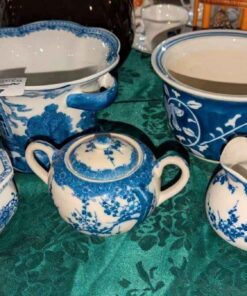 Creamer, sugar bowl, jardinière, etc