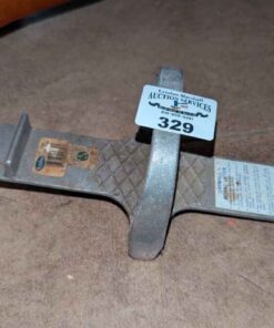 Dry wall board lifter