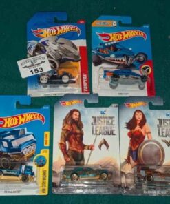 Hot Wheels/Justice League die cast model cars