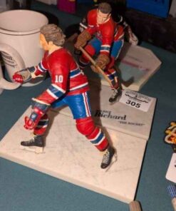 Trio of notable Hockey player statues