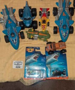 Discovery & Assorted 'shark' vehicles