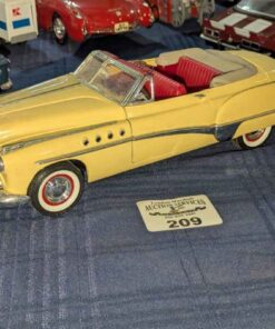 Motor max 1949 Buick model 1/18 scale