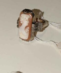 10kt cameo ring size 4