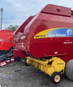 2012 New Holland BR7070 Round Baler