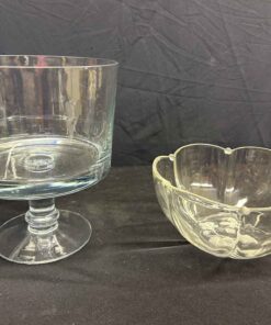 159 - 2 Glass Bowls