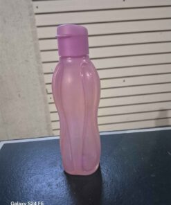 Tupperware water bottle