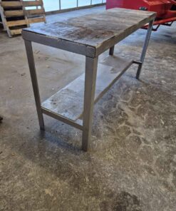 Heavy duty work table