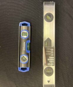 26 - Mastercraft 12" torpedo level. Vector 16" level
