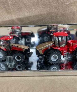 1/32 Case IH Magnum 305 and Steiger 535 Tractors, Gold Signature Edition