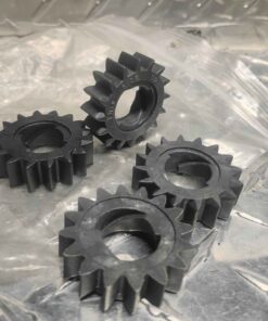 4 Briggs and Stratton plastic drive gears