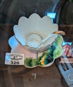 Mayonnaise serving dish