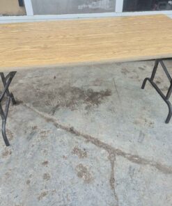 Wood folding table 5 foot