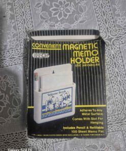 magnetic memo holder