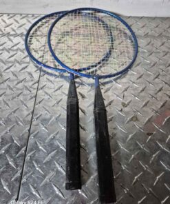 2 badminton rackets