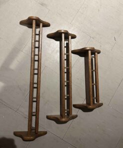 427 - 3 curio shelves