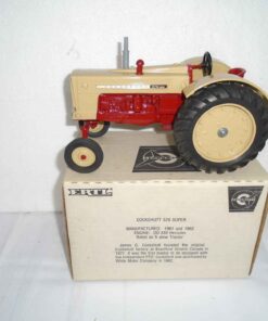 Cockshutt 570 Super 1/16 scale Farm Toy Museum Commemorative 1987