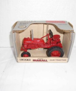 McCormick Farmall Cub Special Edition 1/16 scale