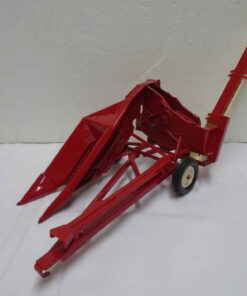 McCormick I-PR Corn Picker 1/16 scale