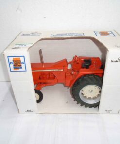 Allis Chalmers One ninety 1/16 scale Farm Progress Show 1992 (Has broken drawbar)