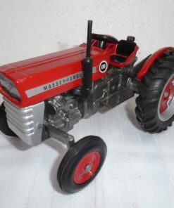 Massey Ferguson 135 tractor 1/16 scale
