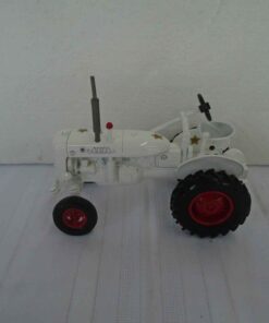 McCormick Farmall A White Demonstrator 1/16 scale