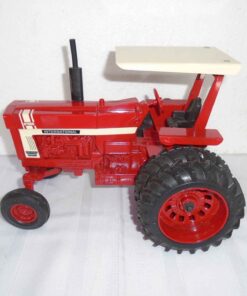 International Hydro 100 1/16 scale