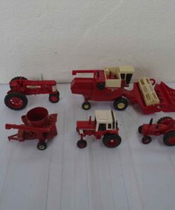 McCormick Farmall 350 1/43 scale, 815 Combine, 1086, ID-9 & Grinder Mixer all 1/64 scale