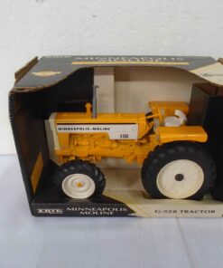 Minneapolis Moline G550 1/16 scale