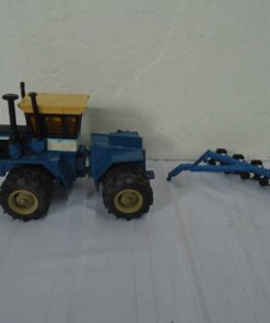 Ford FW- 60 & Plow 1/32 scale