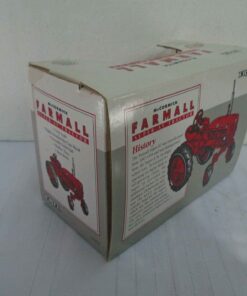 McCormick Farmall Super AV 1/16 scale