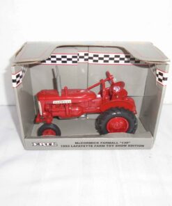 McCormick Farmall 130 1/16 scale Lafayette Toy Farm how 1993
