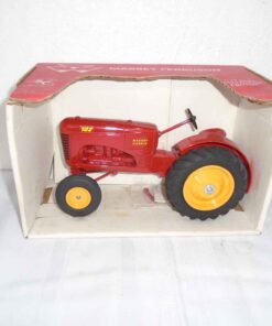 Massey Harris 102 Collector Edition 1992 1/16 scale