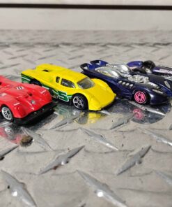 4 Hot Wheels racers