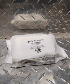 Younique wipes