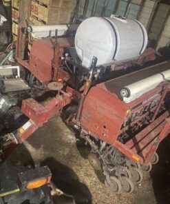 30’ Case International 5500 Mulchtill 1000gal liquid fertilizer