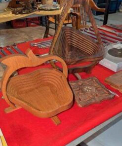Collapsible wooden baskets and wooden trivet