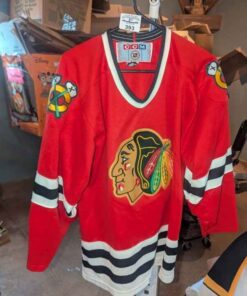 Chicago Blackhawks Jersey Men's size Med