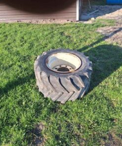 Tubeless tire and rim - 31 x 15.50 NHS