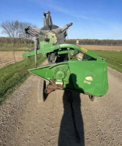 John Deere 218 grain Head and cart