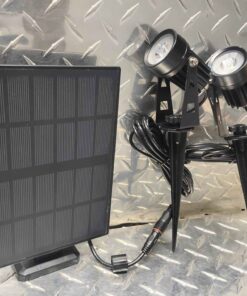 Qty 2 die cast solar lights