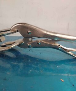 Welding locking pliers