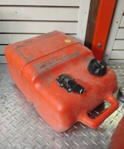 Portable boat or other pleasure craft fuel storage