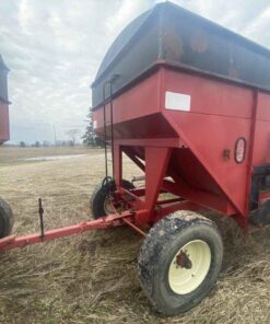 400 bu Gerber grain Wagon